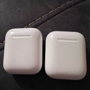 2 Apple Air pod charging cases